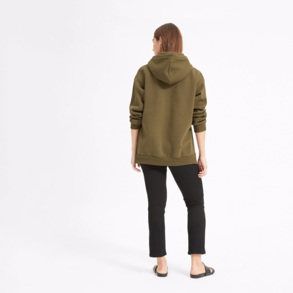 Everlane The Oversized Fleece Hoodie - Picture 2 of 8